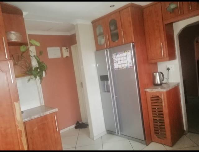 3 BEDROOM FREESTANDING SOLD IN HOWICK WEST